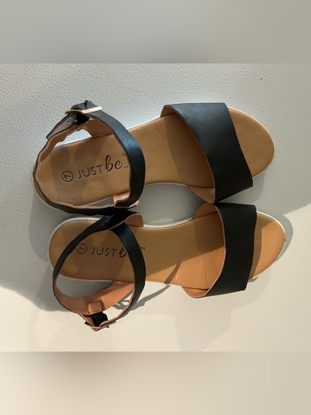 just be Black Wide-Strap Ankle Buckle Sandals size 7
